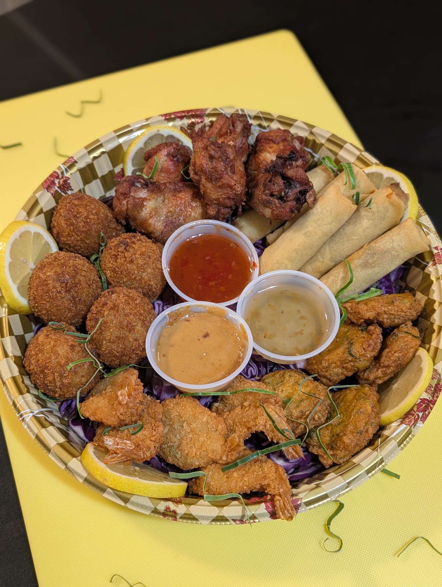 Tuk Tuk Small Sharing Platter