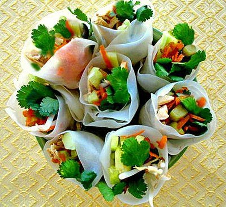 Fresh Rolls (2 pcs)